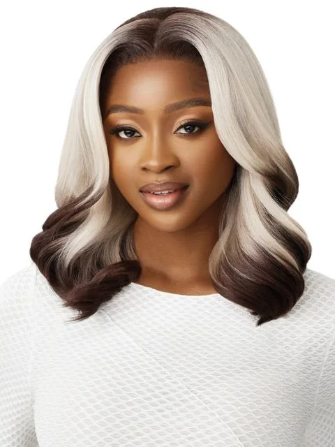 Lace wig in a chocolate - brown color for a rich and warm appearanceOutre Perfect Hairline Fully Hand-Tied 13X4 Glueless HD Lace Front Wig  - MALIBU