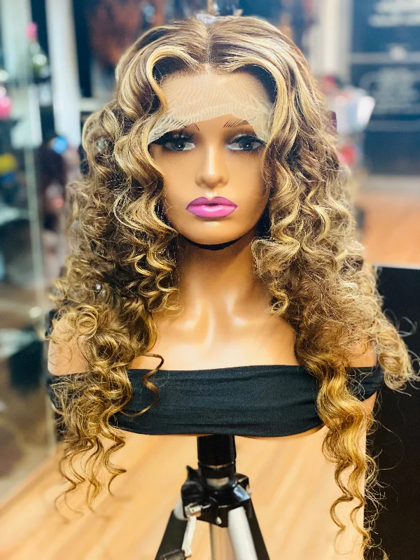 Synthetic lace wig with a heat - resistant formulaYasmeen