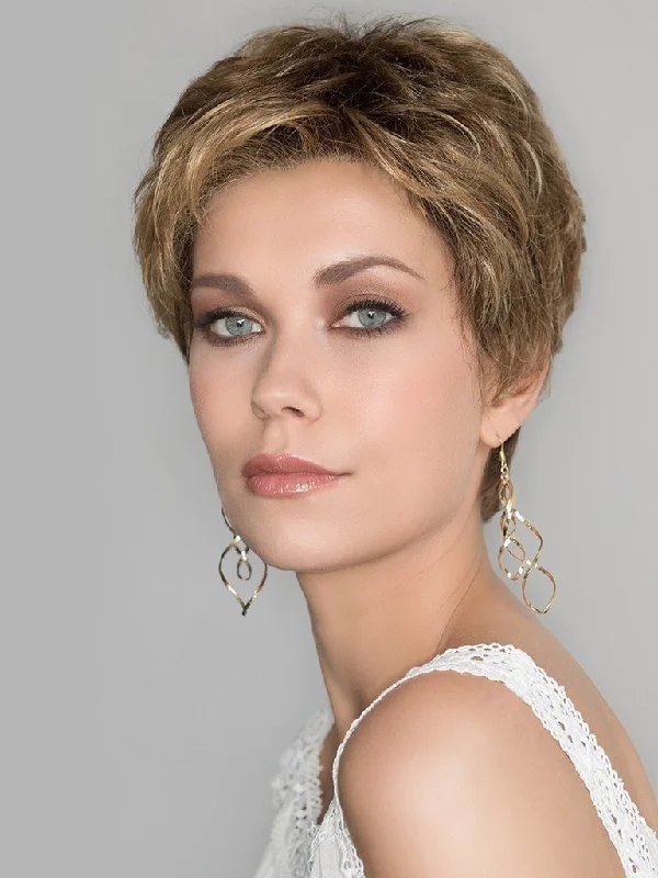 Lace wig with a side - swept bang for a sophisticated lookAir Wig by Ellen Wille | Synthetic Hair | Petite/Average Cap