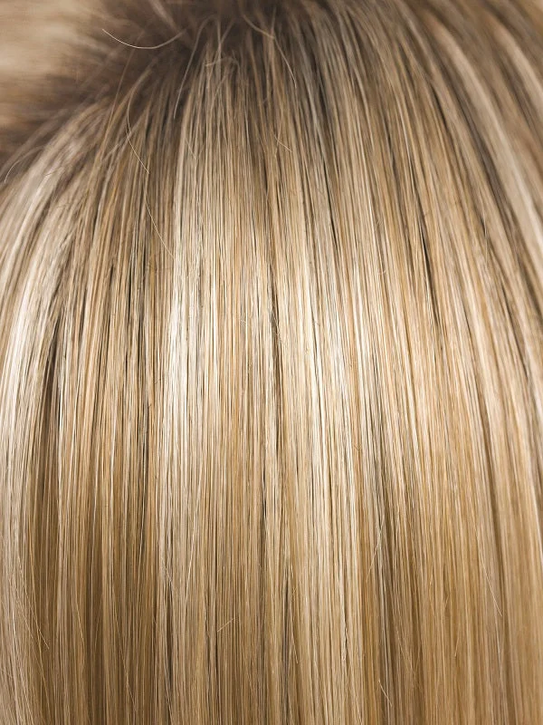 Creamy Toffee R | A dark blonde root with a 50/50 blend of light platinum blonde and light honey blonde