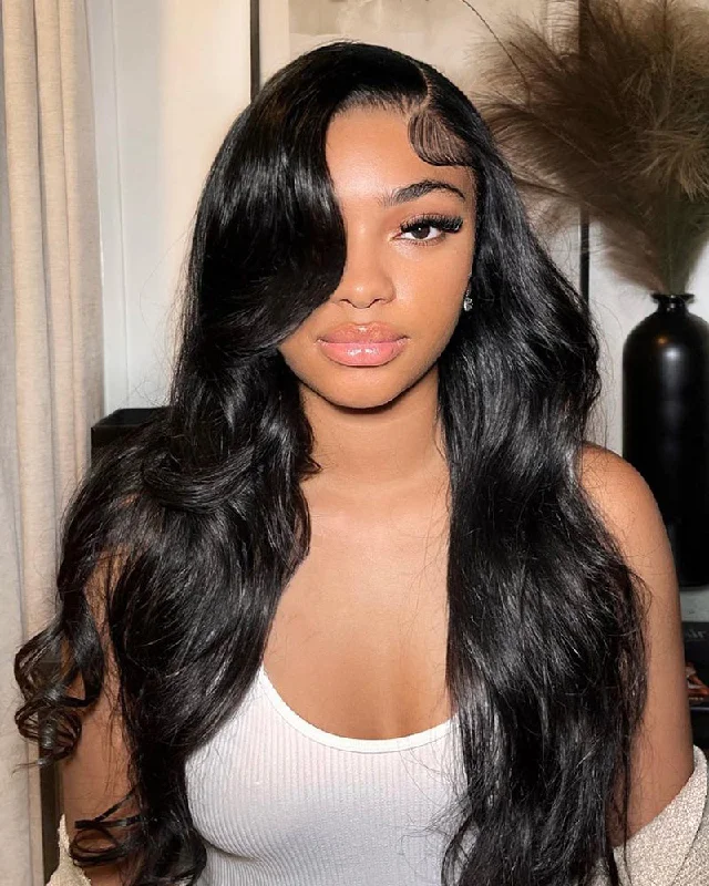 Lace wig with a pre - plucked hairline for a more natural lookEasy-Wear Body Wave Glueless 13x4 Lace Wig Breathable Cap & Bleached Knots Human Hair